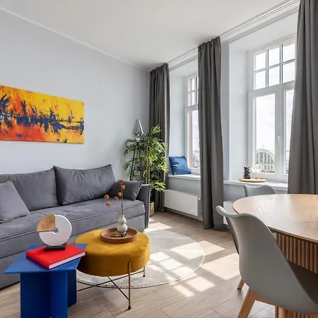 Gorgeous 1br Old Town *