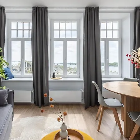 Gorgeous 1br Old Town * Riga